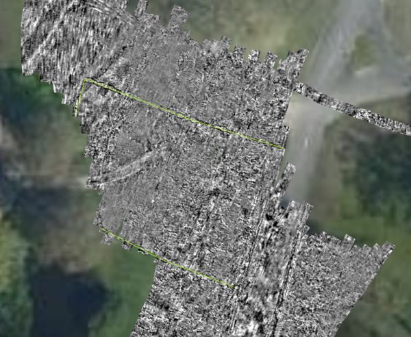 De aangetroffen verstoringen op 0.5 meter diepte.