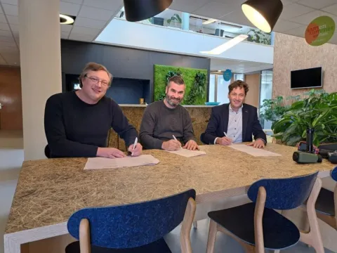 Samenwerkingsovereenkomst ondersteunt woningcorporaties bij verduurzamingsopgave